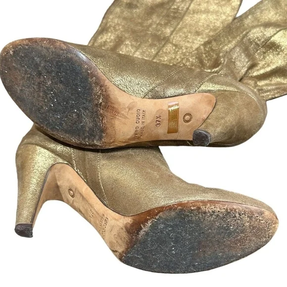 Shimmering Gold Heeled Boots - Picture 5 of 7